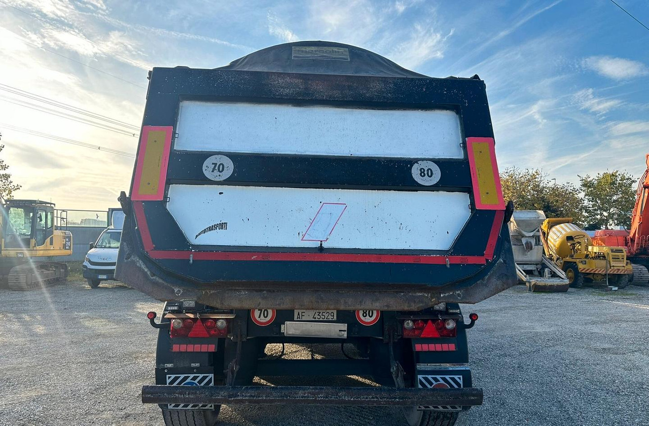 Smeirimorchio ribaltabile Bianchi - Другая техника: фото 5 Smeirimorchio ribaltabile Bianchi - Другая техника: фото 5