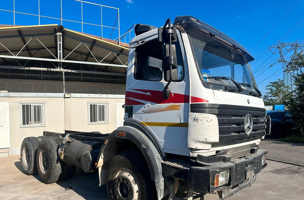 Mercedes SK 2644 3 ASSI - Грузовик-шасси: фото 1 Mercedes SK 2644 3 ASSI - Грузовик-шасси: фото 1