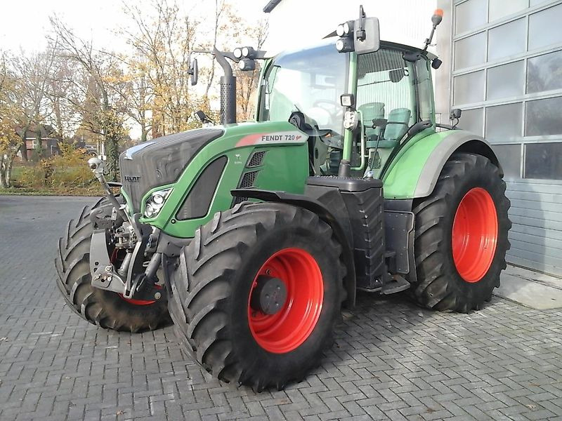 Fendt 720 Vario S4 Profi - Трактор: фото 1 Fendt 720 Vario S4 Profi - Трактор: фото 1