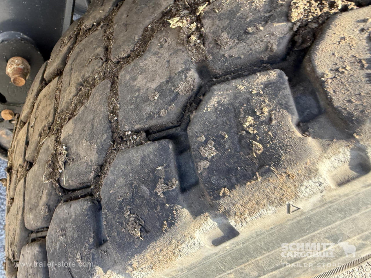 KAESSBOHRER Tipper Steel half pipe body 27m³ - Самосвальный полуприцеп: фото 4 KAESSBOHRER Tipper Steel half pipe body 27m³ - Самосвальный полуприцеп: фото 4