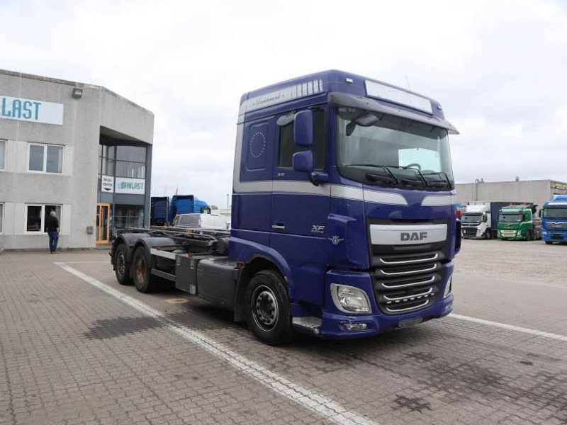 DAF XF 510 FAN EURO 6 - Тросовый мультилифт: фото 2 DAF XF 510 FAN EURO 6 - Тросовый мультилифт: фото 2