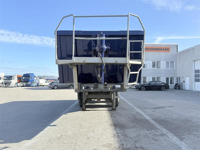 KEL-BERG T219V 23 m³ - Самосвальный полуприцеп: фото 2 KEL-BERG T219V 23 m³ - Самосвальный полуприцеп: фото 2