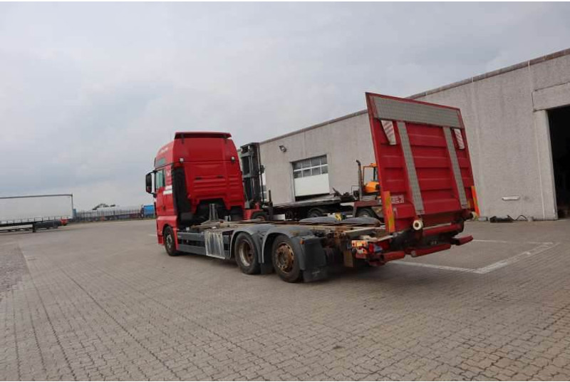 MAN TGX 26.440 EURO 6 - Грузовик-контейнеровоз/ Сменный кузов: фото 4 MAN TGX 26.440 EURO 6 - Грузовик-контейнеровоз/ Сменный кузов: фото 4