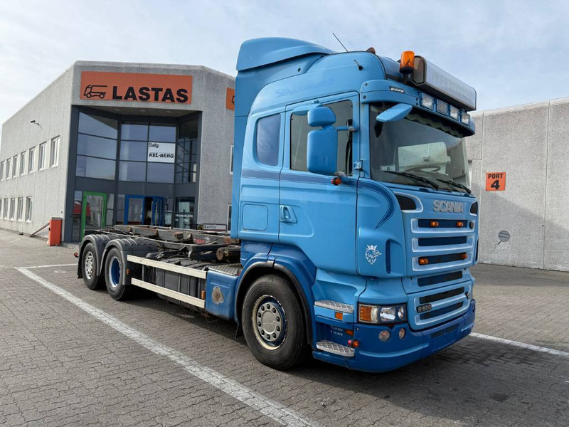 Scania R 500 - Грузовик-контейнеровоз/ Сменный кузов: фото 1 Scania R 500 - Грузовик-контейнеровоз/ Сменный кузов: фото 1
