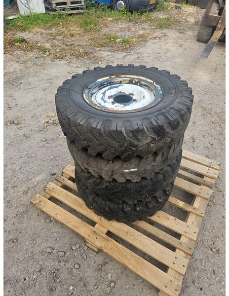 Firestone 7.50-16 LT - Шина для Грузовиков: фото 1 Firestone 7.50-16 LT - Шина для Грузовиков: фото 1