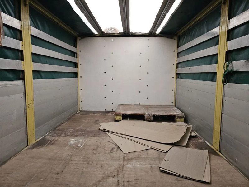 Тентованный грузовик Mercedes-Benz Atego 918: фото 14