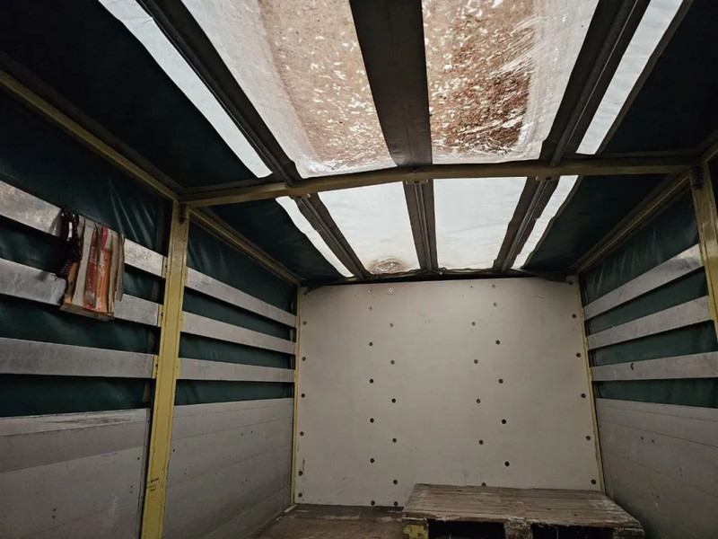 Тентованный грузовик Mercedes-Benz Atego 918: фото 13