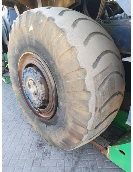 Michelin 29.5 R29 - Шина: фото 4 Michelin 29.5 R29 - Шина: фото 4