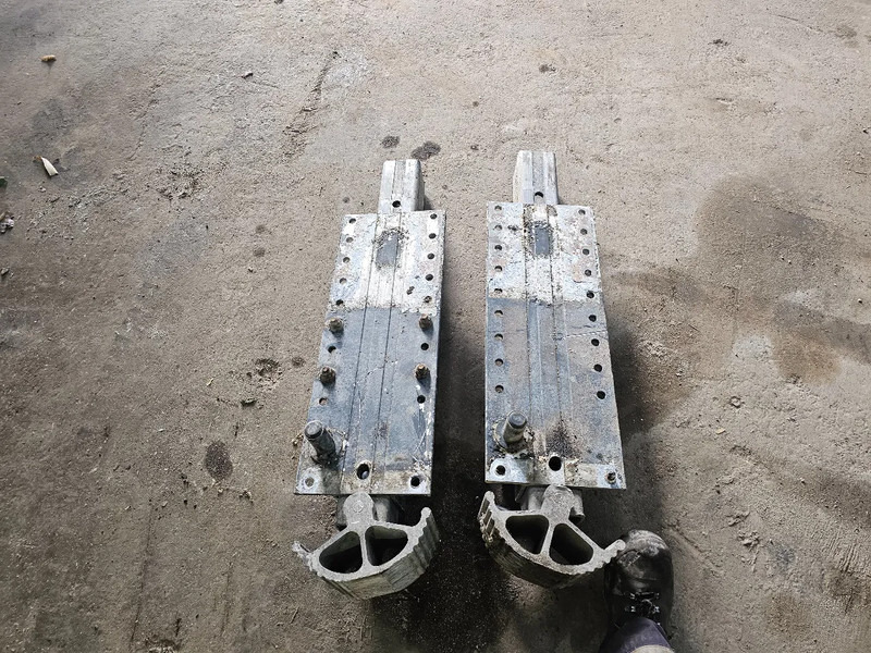 Jost Alimunium steunpoten 80 cm-max 144 cm - Рама/ Шасси для Грузовиков: фото 5 Jost Alimunium steunpoten 80 cm-max 144 cm - Рама/ Шасси для Грузовиков: фото 5