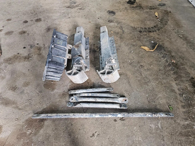 Jost Alimunium steunpoten 80 cm-max 144 cm - Рама/ Шасси для Грузовиков: фото 4 Jost Alimunium steunpoten 80 cm-max 144 cm - Рама/ Шасси для Грузовиков: фото 4