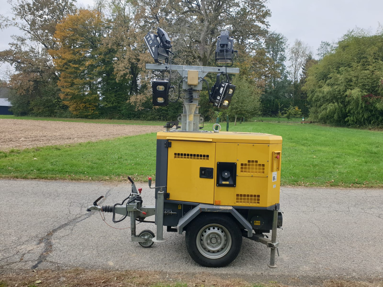 Atlas Copco HiLight 5+ - Осветительная мачта: фото 1 Atlas Copco HiLight 5+ - Осветительная мачта: фото 1
