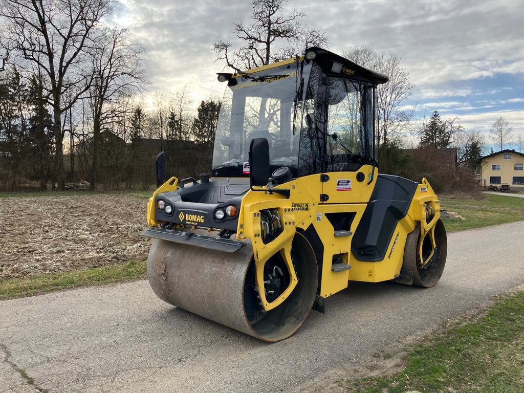 BOMAG BW 151 AD-5 AM - Каток: фото 3 BOMAG BW 151 AD-5 AM - Каток: фото 3