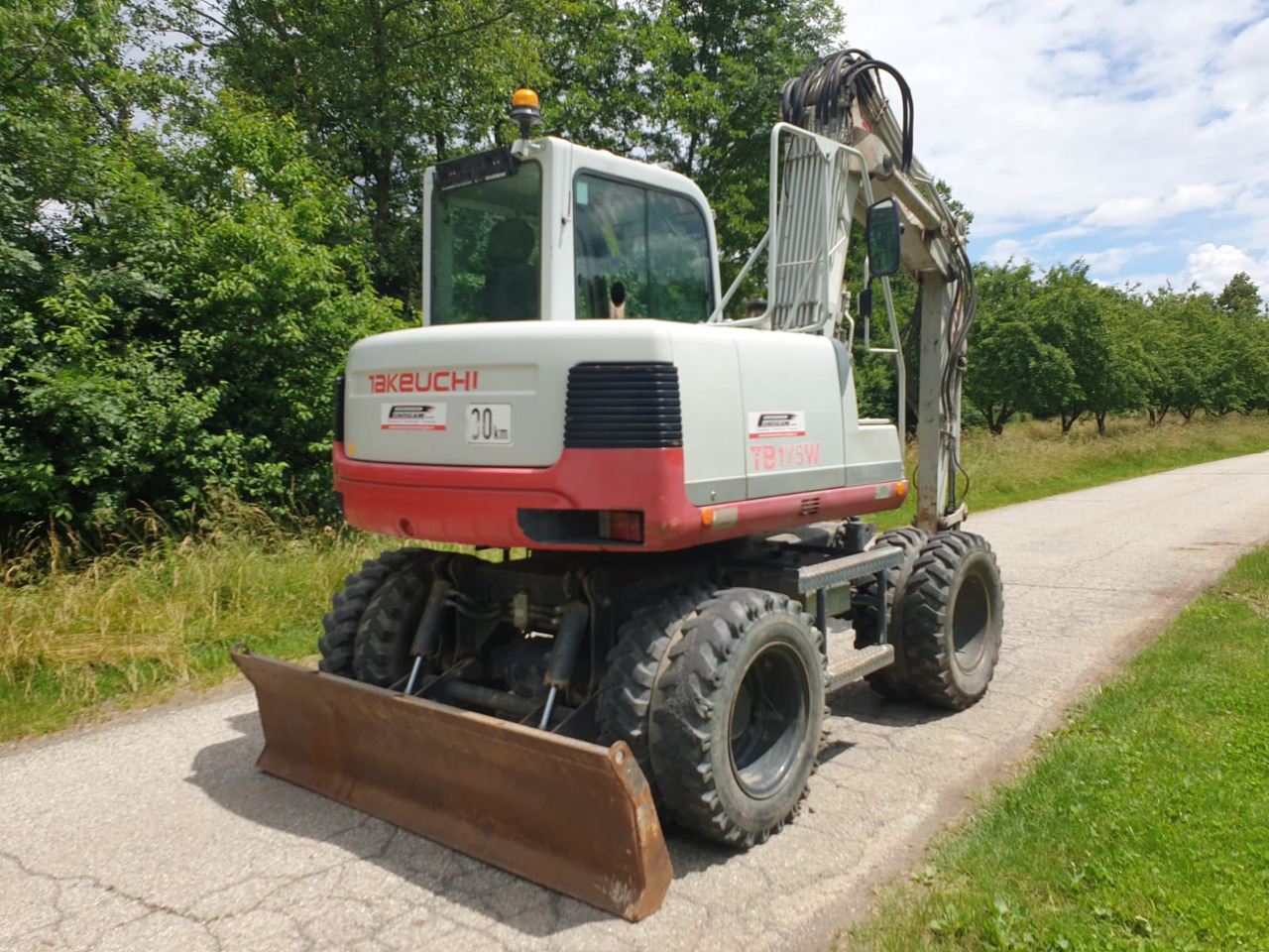 Колёсный экскаватор TAKEUCHI TB 175W: фото 7