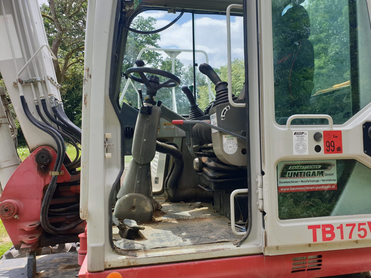 Колёсный экскаватор TAKEUCHI TB 175W: фото 16