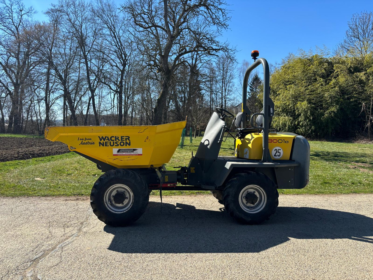 WACKER NEUSON 3001 - Мини-самосвал: фото 1 WACKER NEUSON 3001 - Мини-самосвал: фото 1