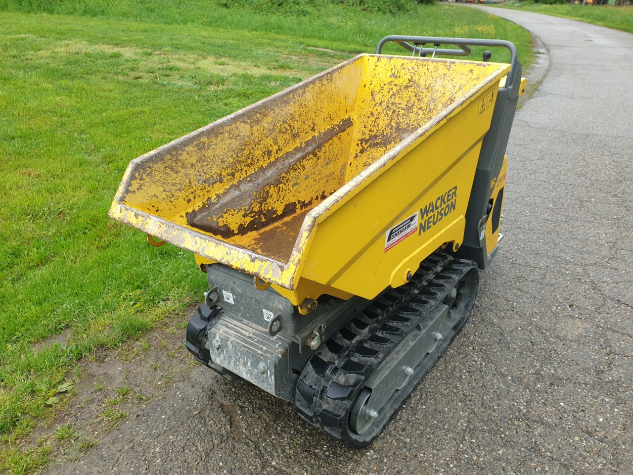 WACKER Neuson DT 05 - Гусеничный самосвал: фото 4 WACKER Neuson DT 05 - Гусеничный самосвал: фото 4