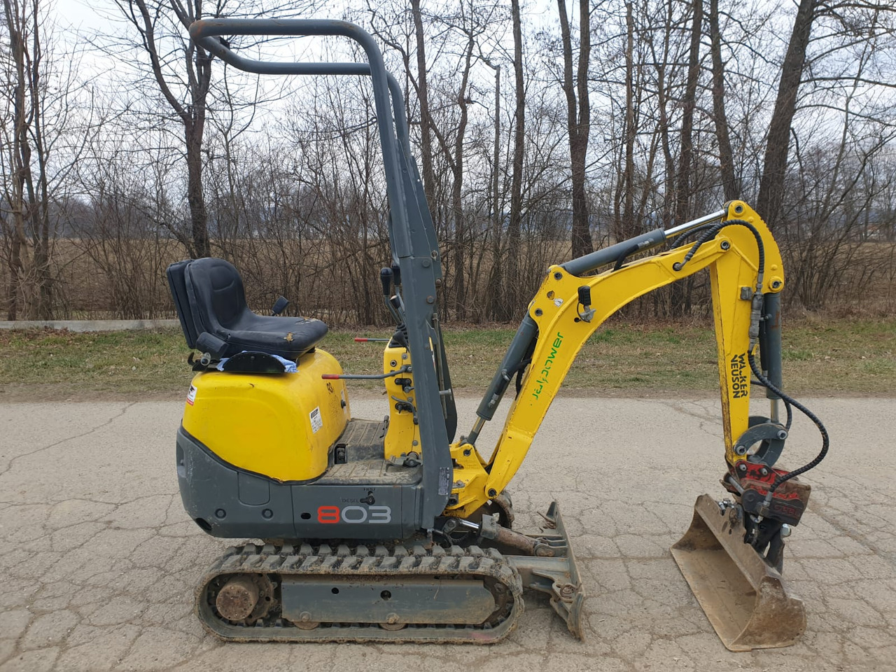 Wacker Neuson 803 - Мини-экскаватор: фото 2 Wacker Neuson 803 - Мини-экскаватор: фото 2