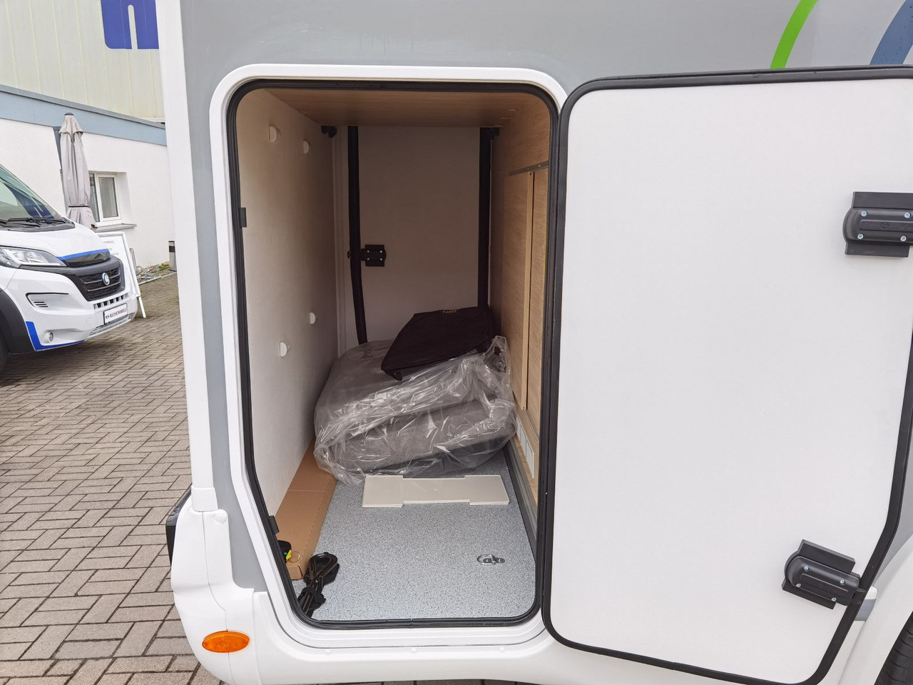 Полуинтегрированный автодом Chausson 640 ETAPE LINE /-2025- / XXL - HUBBETT & RAUMBAD: фото 6