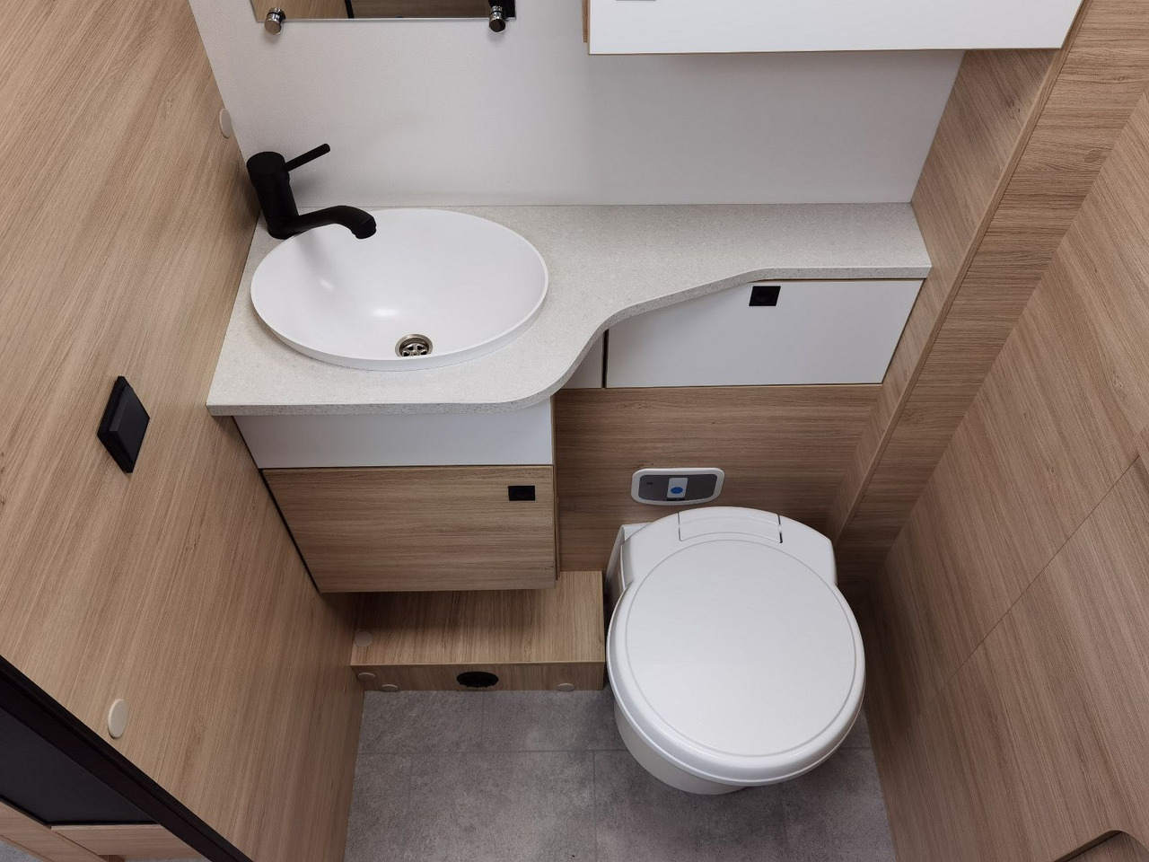 Полуинтегрированный автодом Chausson 640 ULTIMATE / -2026- / XX-HUBBETT / DRIVE-PAKET: фото 22 Полуинтегрированный автодом Chausson 640 ULTIMATE / -2026- / XX-HUBBETT / DRIVE-PAKET: фото 22