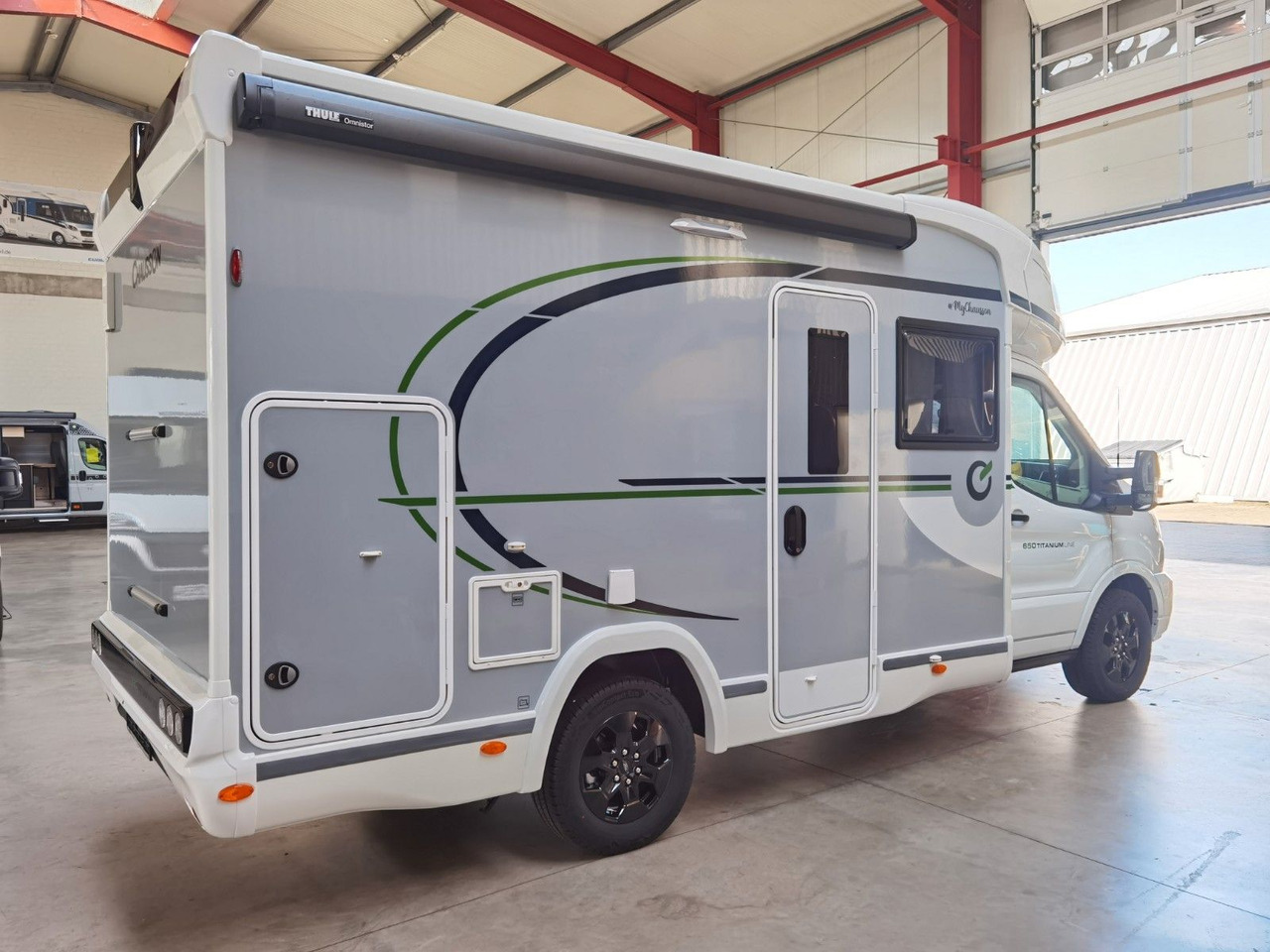 Chausson 650 TITANIUM / - 2026 - / NUR 6.39 M. / HUBBETT - Полуинтегрированный автодом: фото 4 Chausson 650 TITANIUM / - 2026 - / NUR 6.39 M. / HUBBETT - Полуинтегрированный автодом: фото 4