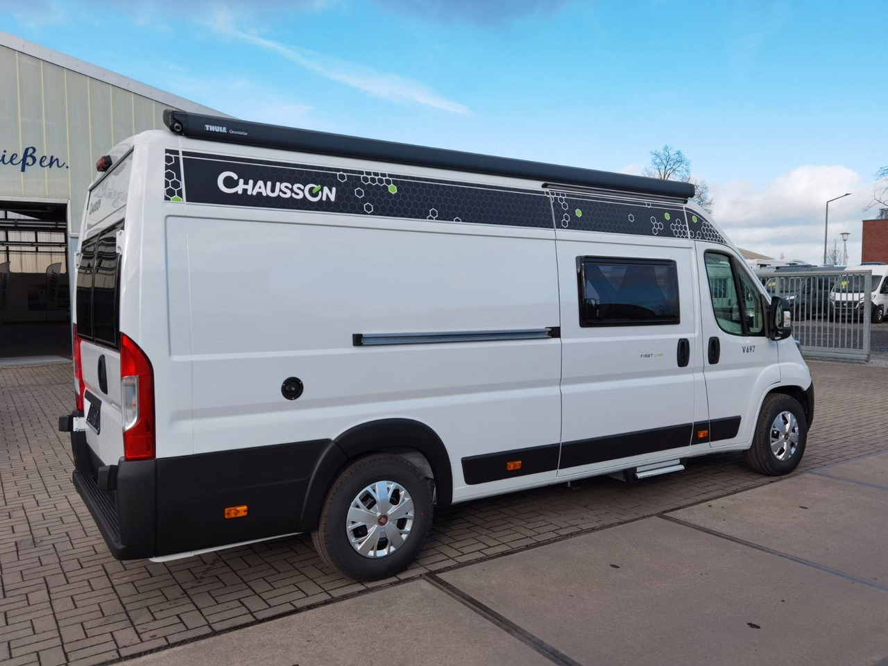 Chausson V697 FIRST LINE / ZUBEHÖR - PAKET / EINZELBETTEN - Кастенваген: фото 5 Chausson V697 FIRST LINE / ZUBEHÖR - PAKET / EINZELBETTEN - Кастенваген: фото 5