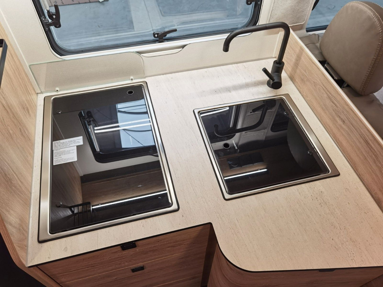 Полуинтегрированный автодом Eura Mobil PROFILA T 695 EB / MODELL 2026 / EINZELBETTEN: фото 18