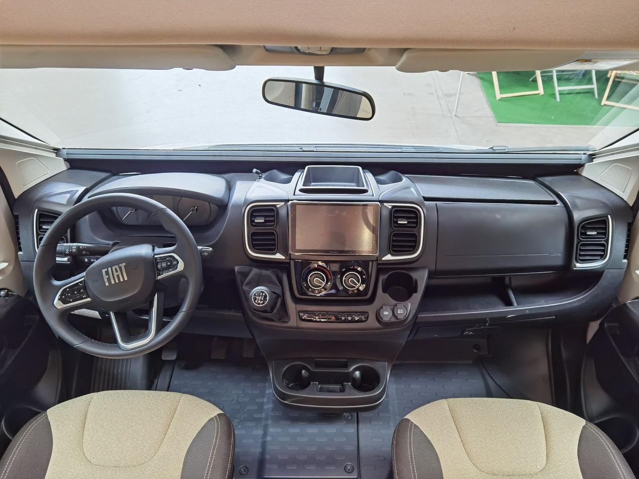 Полуинтегрированный автодом Forster T 745 EB / MODELL 2026 / EINZELBETTEN & RAUMBAD: фото 12