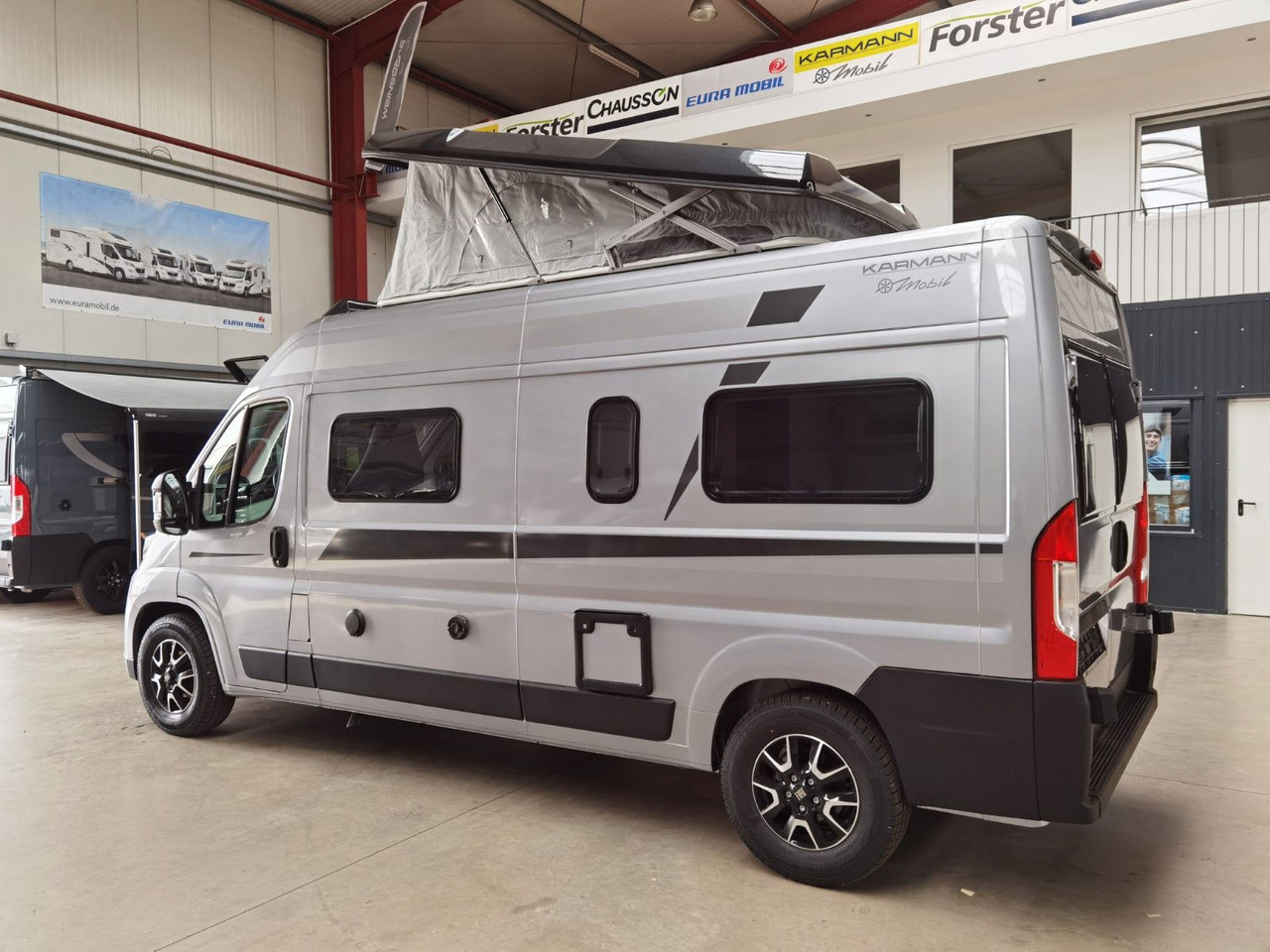 Karmann DAVIS 590 LIFESTYLE / MODELL 2026 / AUFSTELLDACH - Кастенваген: фото 5 Karmann DAVIS 590 LIFESTYLE / MODELL 2026 / AUFSTELLDACH - Кастенваген: фото 5