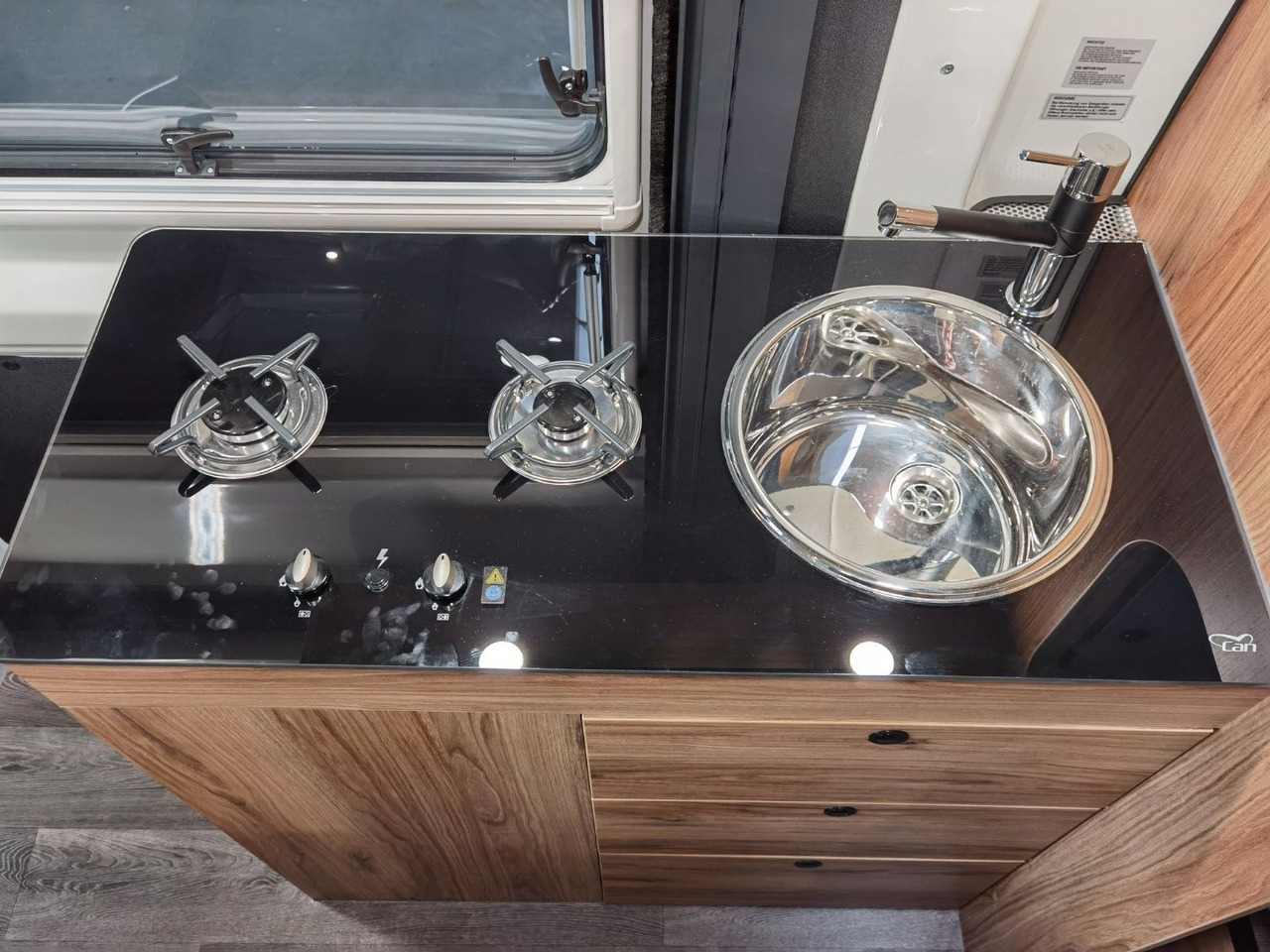 Кастенваген Karmann DEXTER 600 / -2026-/ EINZELBETTEN  & BAR-VERSION: фото 18