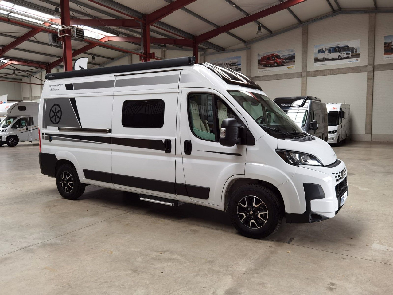 Кастенваген Karmann DEXTER 600 / -2026-/ EINZELBETTEN  & BAR-VERSION: фото 11