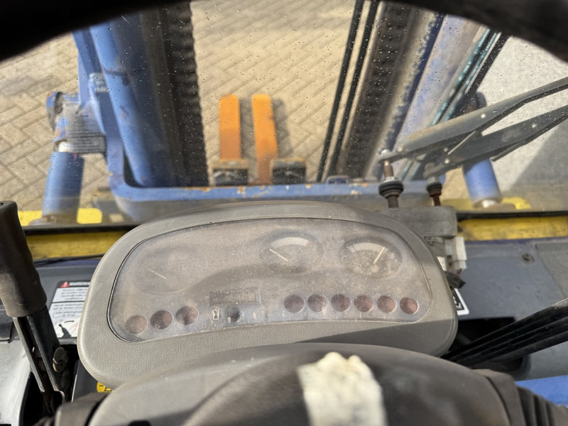 Дизельный погрузчик Komatsu FD45T-7 duplo450 6cilinder 1998 DIESEL: фото 11 Дизельный погрузчик Komatsu FD45T-7 duplo450 6cilinder 1998 DIESEL: фото 11