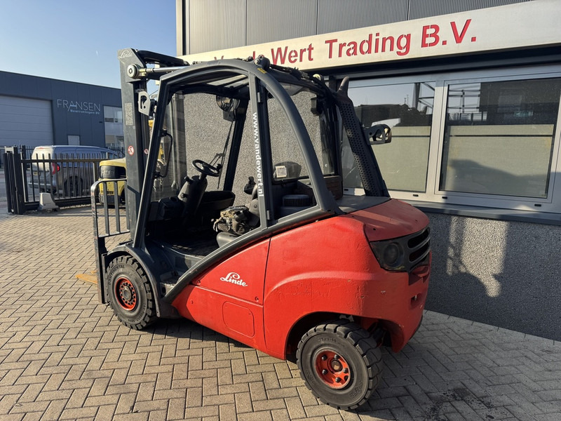 Linde H 35 D heftruck LINDE triplo550 freelift sideshift 2007 VW DIESEL - Дизельный погрузчик: фото 5 Linde H 35 D heftruck LINDE triplo550 freelift sideshift 2007 VW DIESEL - Дизельный погрузчик: фото 5