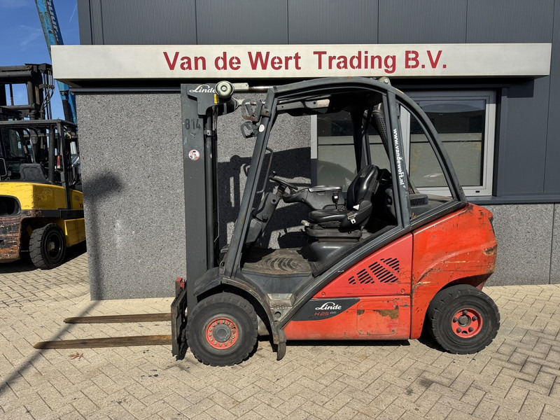 Linde H25D-02 Triplo 470 Freelift / Sideshift VW Diesel 2014 - Дизельный погрузчик: фото 1 Linde H25D-02 Triplo 470 Freelift / Sideshift VW Diesel 2014 - Дизельный погрузчик: фото 1
