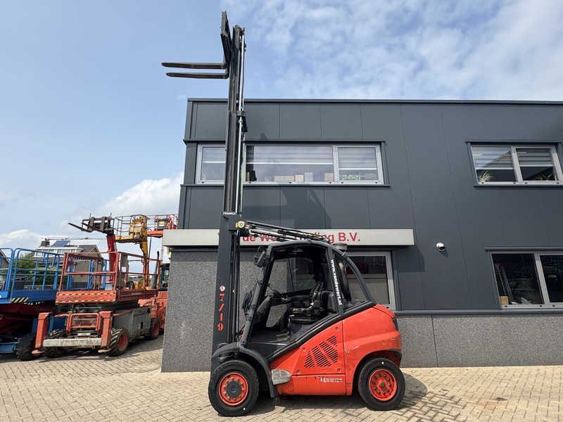 Дизельный погрузчик Linde H40D Triplo 580 Freelift / Sideshift VW Diesel 2008: фото 8