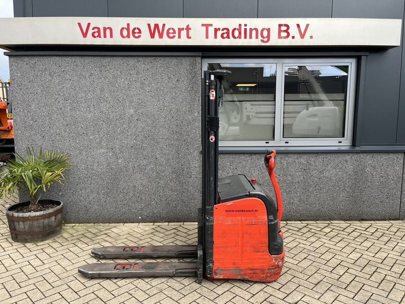 Linde stapelaar heftruck LINDE L16 duplo290cm 4200uur 2014 - Штабелер: фото 1 Linde stapelaar heftruck LINDE L16 duplo290cm 4200uur 2014 - Штабелер: фото 1