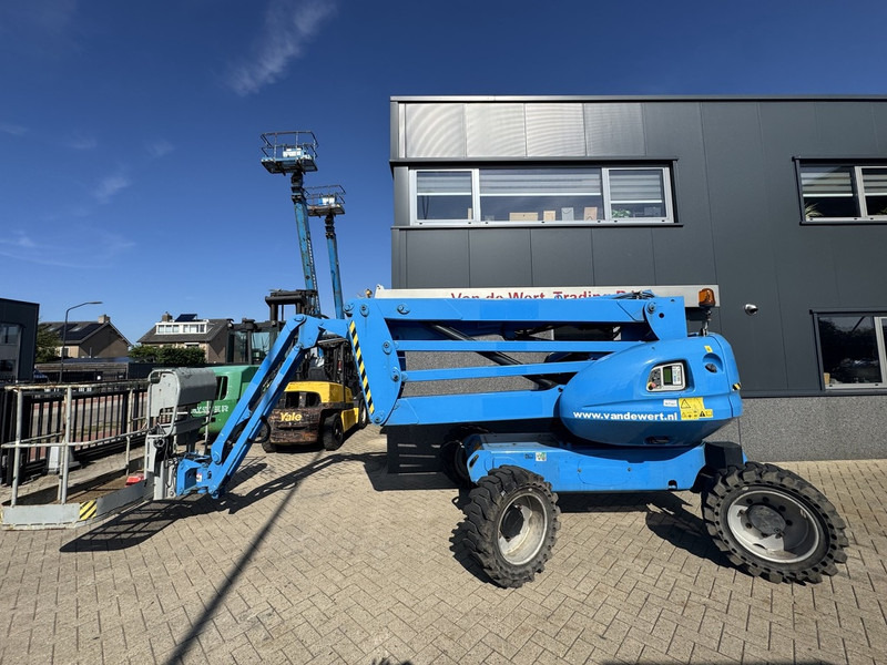 Manitou 160 ATJ 4x4x4 Knikarm hoogwerker / Arbeitsbuhne 16.21M Werkhoogte 4x4x4 2012 Diesel - Коленчатый подъемник: фото 1 Manitou 160 ATJ 4x4x4 Knikarm hoogwerker / Arbeitsbuhne 16.21M Werkhoogte 4x4x4 2012 Diesel - Коленчатый подъемник: фото 1