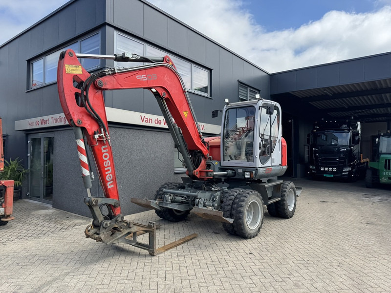 Neuson 9503 WD Mobiele Kraan 2009 Palletvork, Stenenklem, 2x Bak 8860hours Deutz Diesel - Мобильный кран: фото 2 Neuson 9503 WD Mobiele Kraan 2009 Palletvork, Stenenklem, 2x Bak 8860hours Deutz Diesel - Мобильный кран: фото 2