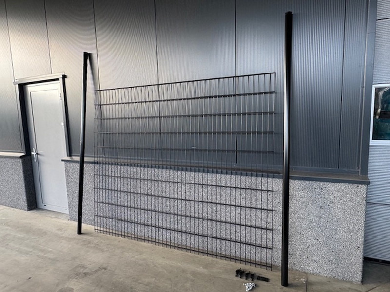 Sierhekwerk, dubbelstaafmat 8/6/8, drankhekken, OP=OP!! sierhekwerk, dubbelstaafmat 8/6/8, drankhekken, OP=OP!! - Строительная техника: фото 4 Sierhekwerk, dubbelstaafmat 8/6/8, drankhekken, OP=OP!! sierhekwerk, dubbelstaafmat 8/6/8, drankhekken, OP=OP!! - Строительная техника: фото 4