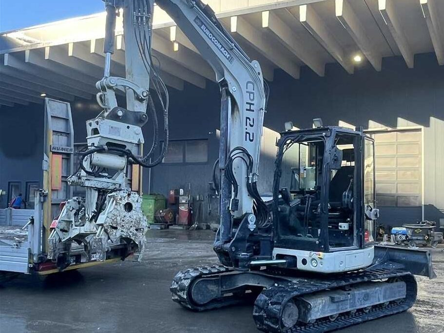 Eurocomach ES 85 ZT 4 + Comacchio CPH 2.2 - Буровая машина: фото 1 Eurocomach ES 85 ZT 4 + Comacchio CPH 2.2 - Буровая машина: фото 1