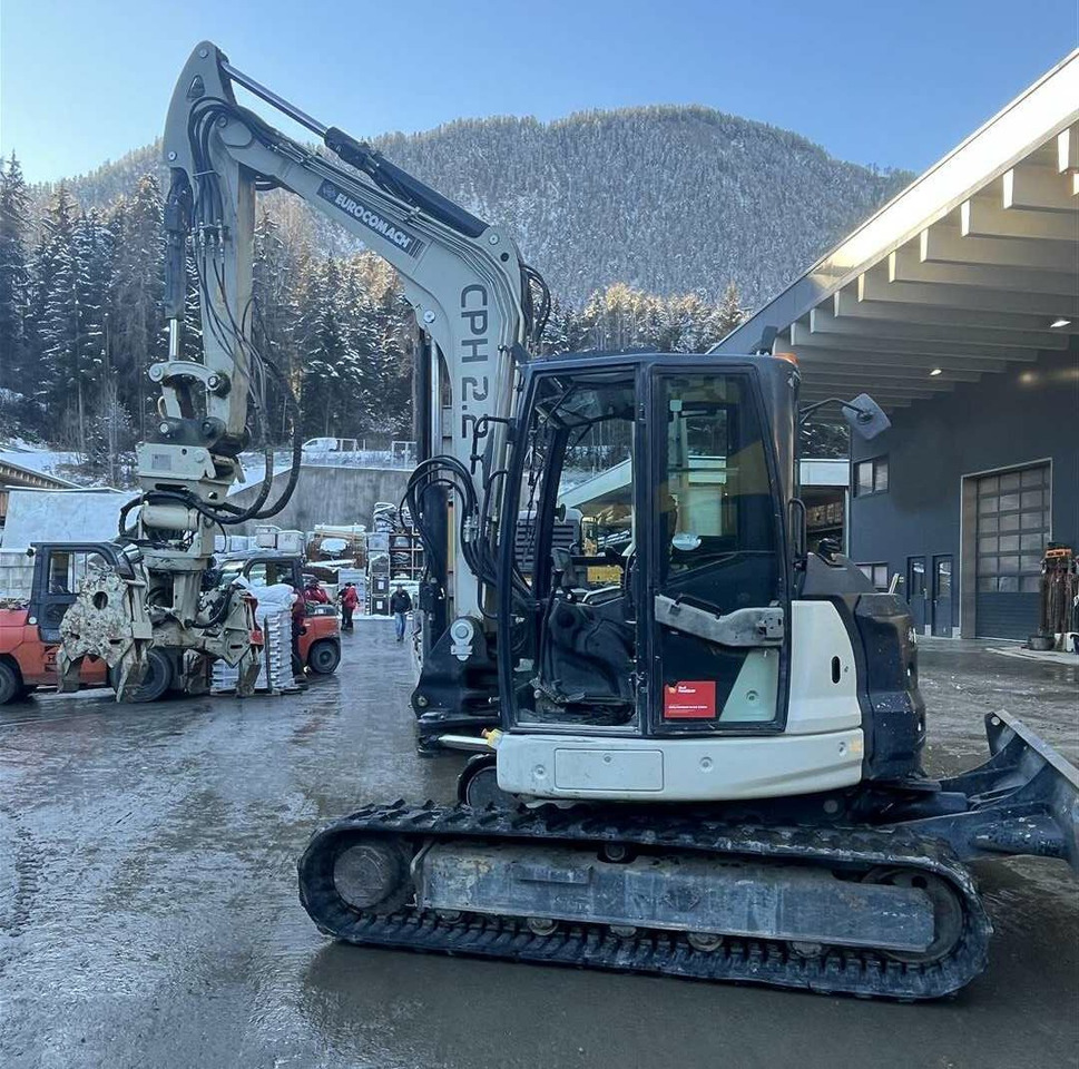 Eurocomach ES 85 ZT 4 + Comacchio CPH 2.2 - Буровая машина: фото 4 Eurocomach ES 85 ZT 4 + Comacchio CPH 2.2 - Буровая машина: фото 4