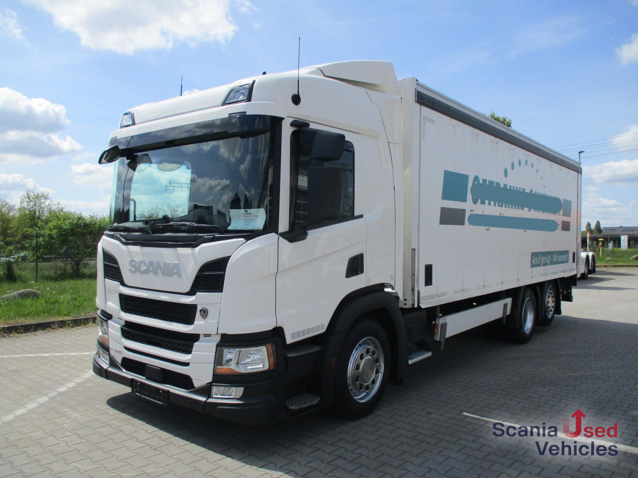 SCANIA P 320 B6x2*4LB / LBW / Lift-Lenkachse / 18 Pal. / - Грузовик для перевозки напитков: фото 1 SCANIA P 320 B6x2*4LB / LBW / Lift-Lenkachse / 18 Pal. / - Грузовик для перевозки напитков: фото 1