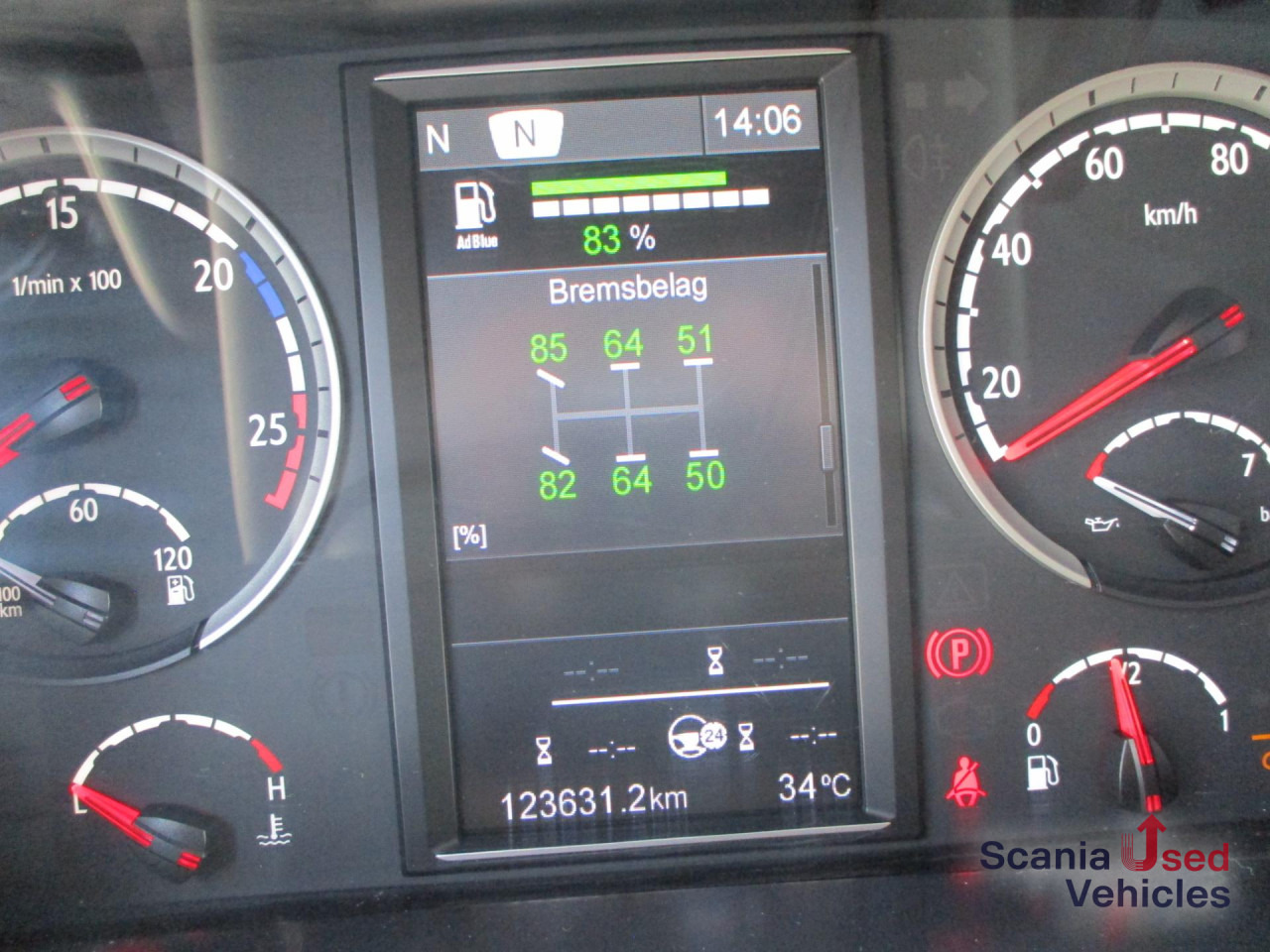 SCANIA P 320 DB6x2*4MLB EWERS Getränkeaufbau, 2 x AHK - Грузовик для перевозки напитков: фото 4 SCANIA P 320 DB6x2*4MLB EWERS Getränkeaufbau, 2 x AHK - Грузовик для перевозки напитков: фото 4