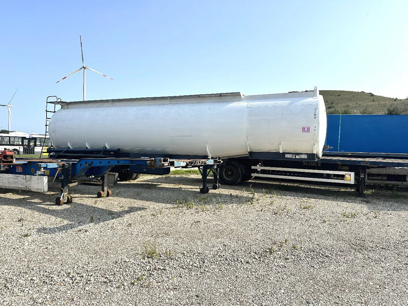 Fruehauf RDF 360 - Полуприцеп-цистерна: фото 3 Fruehauf RDF 360 - Полуприцеп-цистерна: фото 3