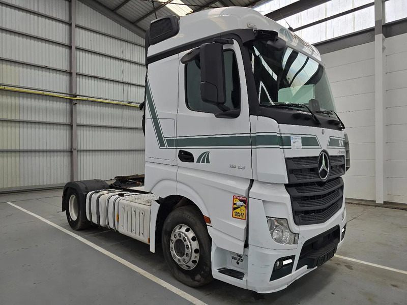 Mercedes-Benz Actros 1843 PTO / AIRCO - Тягач: фото 3 Mercedes-Benz Actros 1843 PTO / AIRCO - Тягач: фото 3