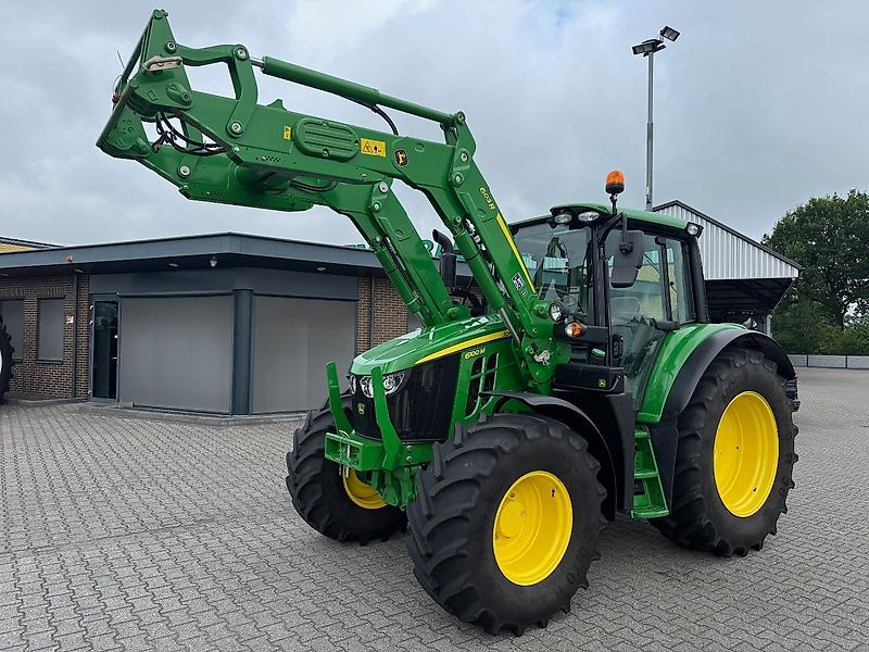 John Deere 6100M + VOORLADER 2024 710 UUR!!! - Трактор: фото 1 John Deere 6100M + VOORLADER 2024 710 UUR!!! - Трактор: фото 1