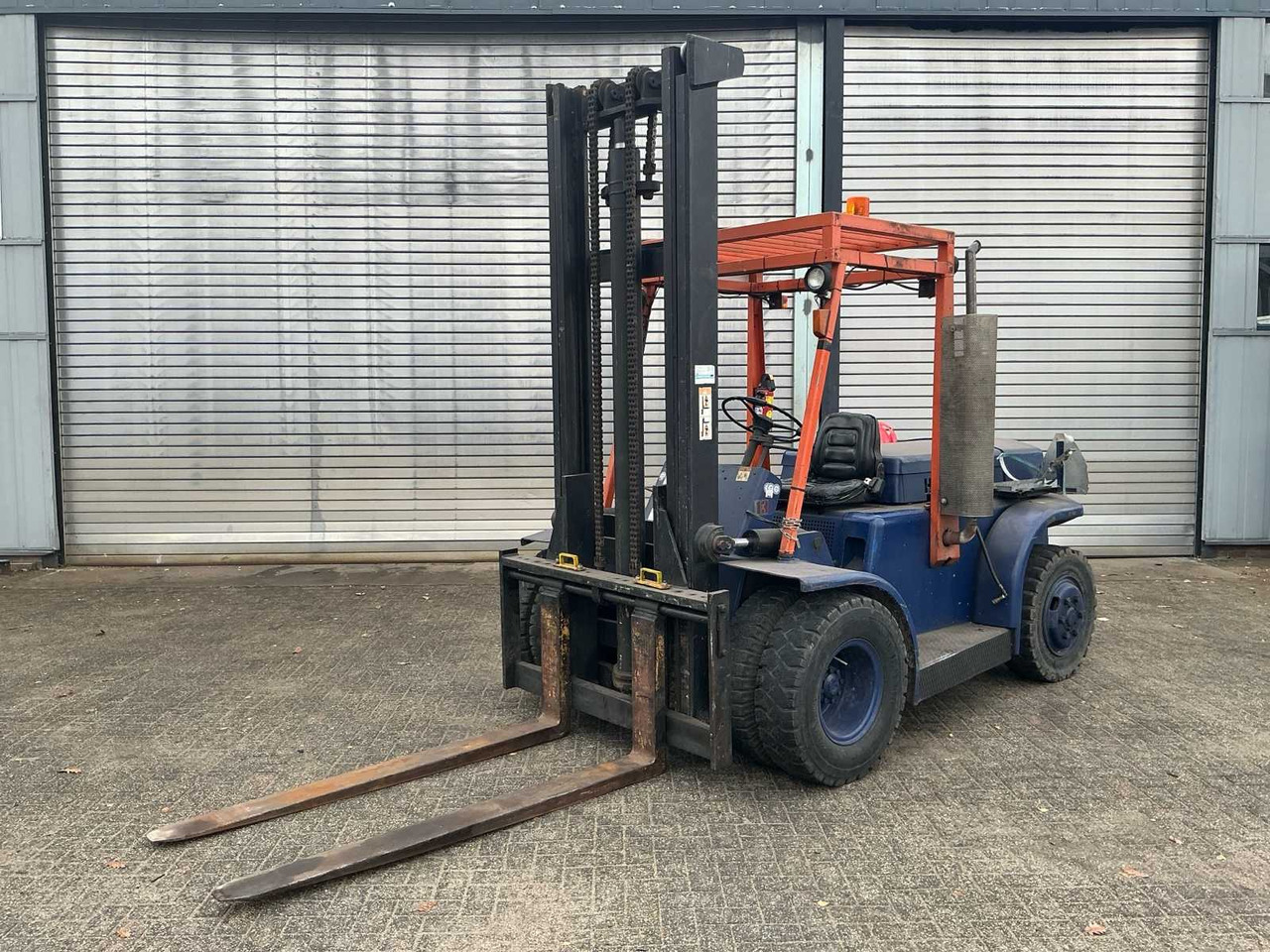 1981 HYSTER H130F FORKLIFT - Вилочный погрузчик: фото 1 1981 HYSTER H130F FORKLIFT - Вилочный погрузчик: фото 1
