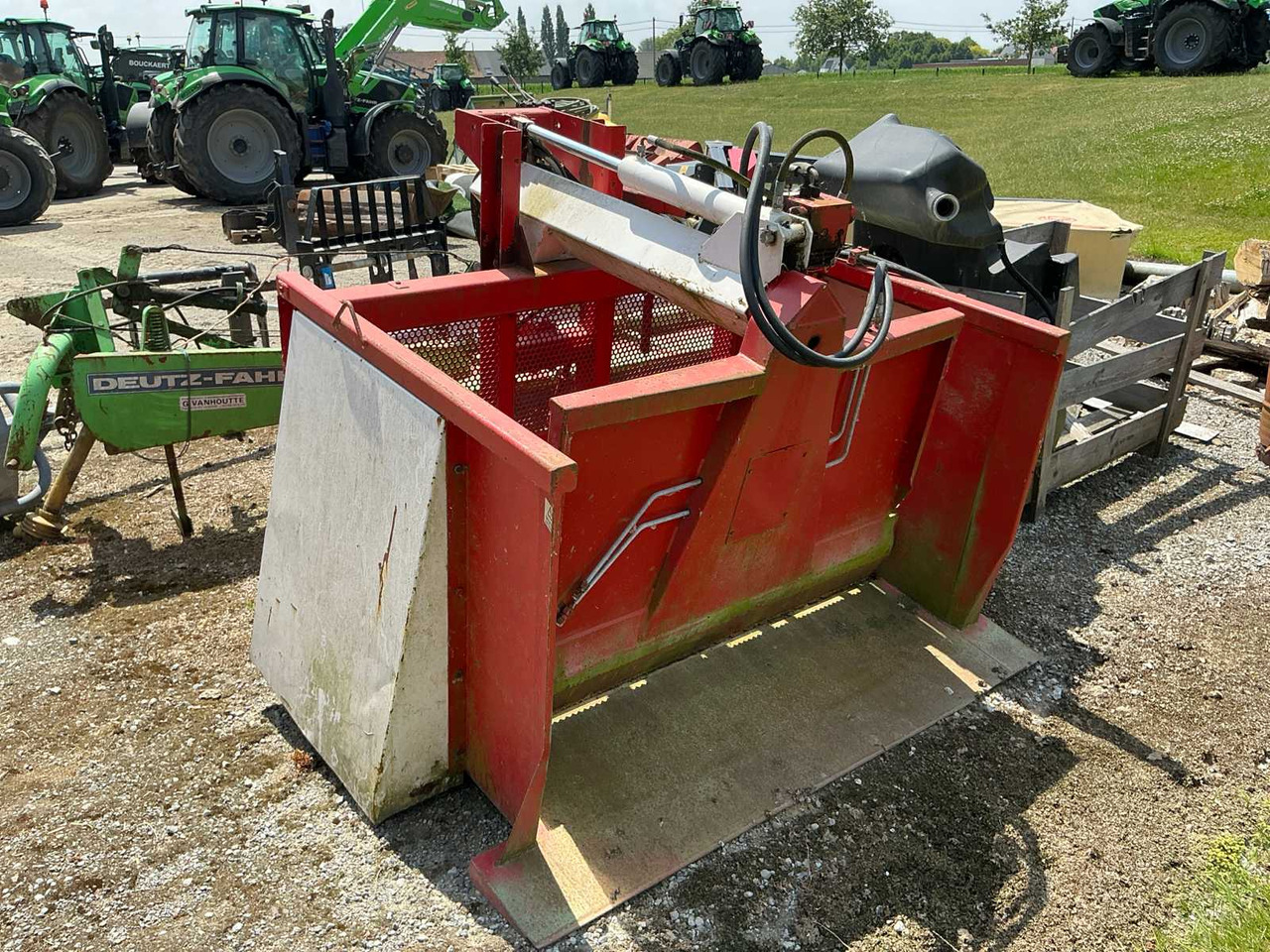 1995 Feed mixer - Инвентарь для животноводства: фото 1 1995 Feed mixer - Инвентарь для животноводства: фото 1