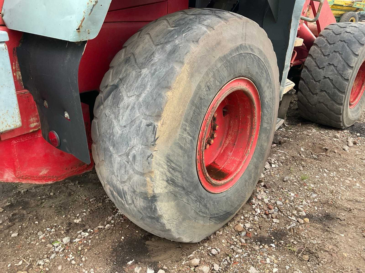 Колёсный погрузчик 1996 KOMATSU WH320-3H WHEEL LOADER: фото 20 Колёсный погрузчик 1996 KOMATSU WH320-3H WHEEL LOADER: фото 20