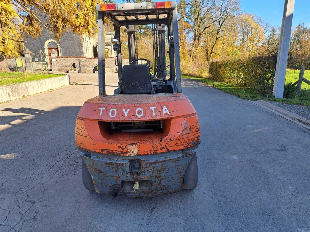 1999 TOYOTA 7FD35 FORKLIFT - Вилочный погрузчик: фото 4 1999 TOYOTA 7FD35 FORKLIFT - Вилочный погрузчик: фото 4