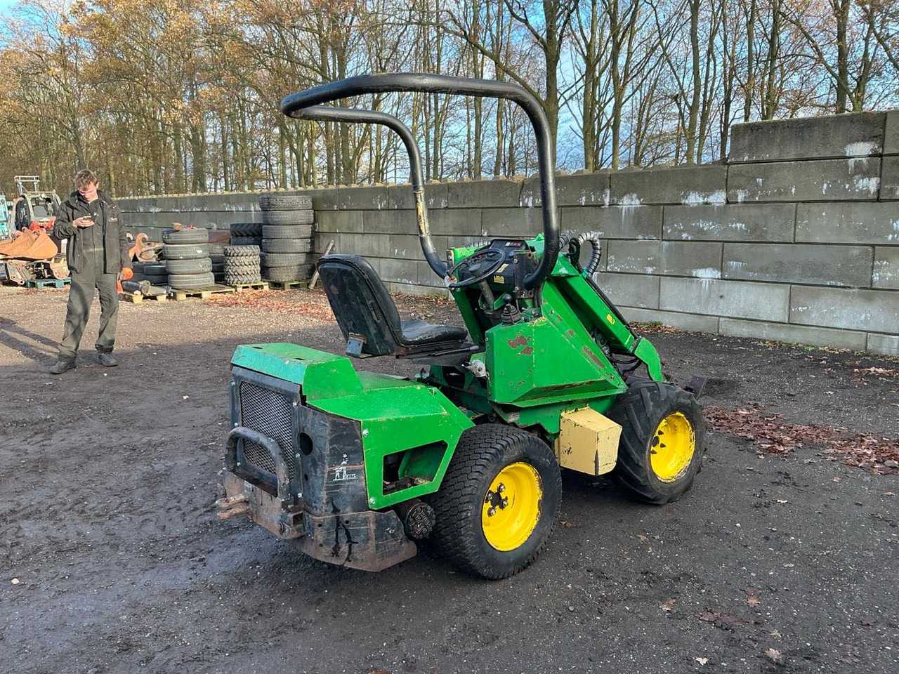 2000 AVANT MULTI SHOVEL - Колёсный погрузчик: фото 5 2000 AVANT MULTI SHOVEL - Колёсный погрузчик: фото 5